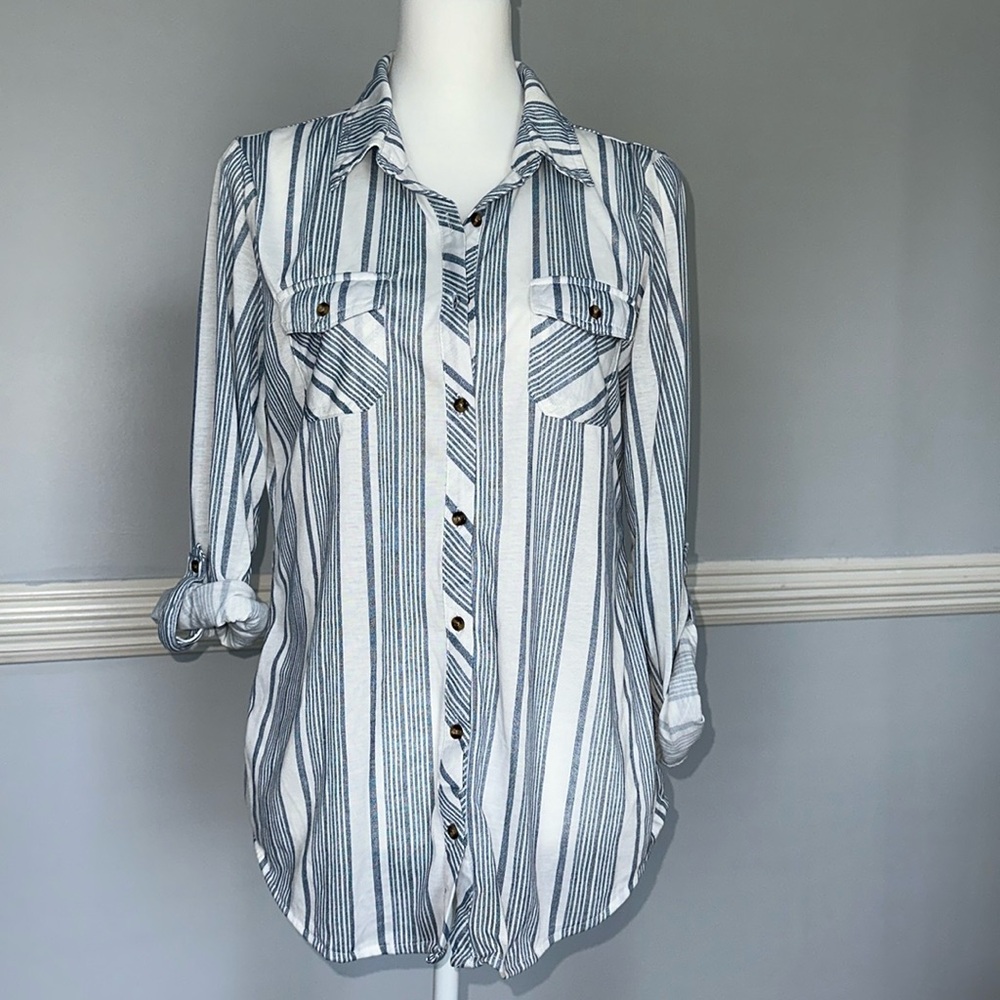 Buckle striped long sleeve top